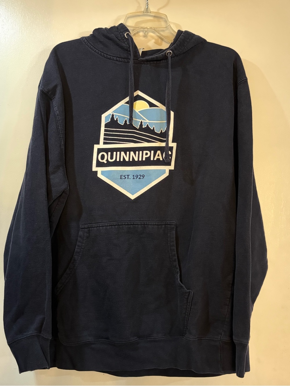 Quinnipiac University Navy Blue Hoodie Mens Size Large